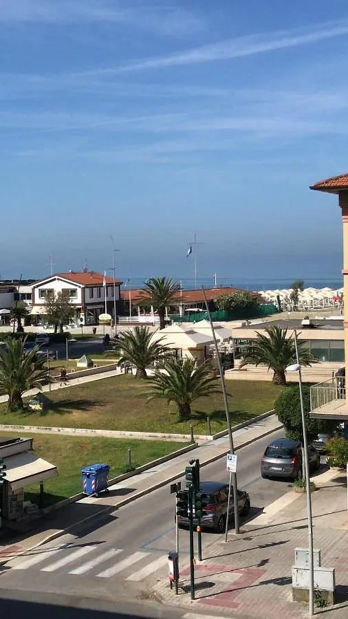 My Happy Place Lido di Camaiore 0*,  Italien